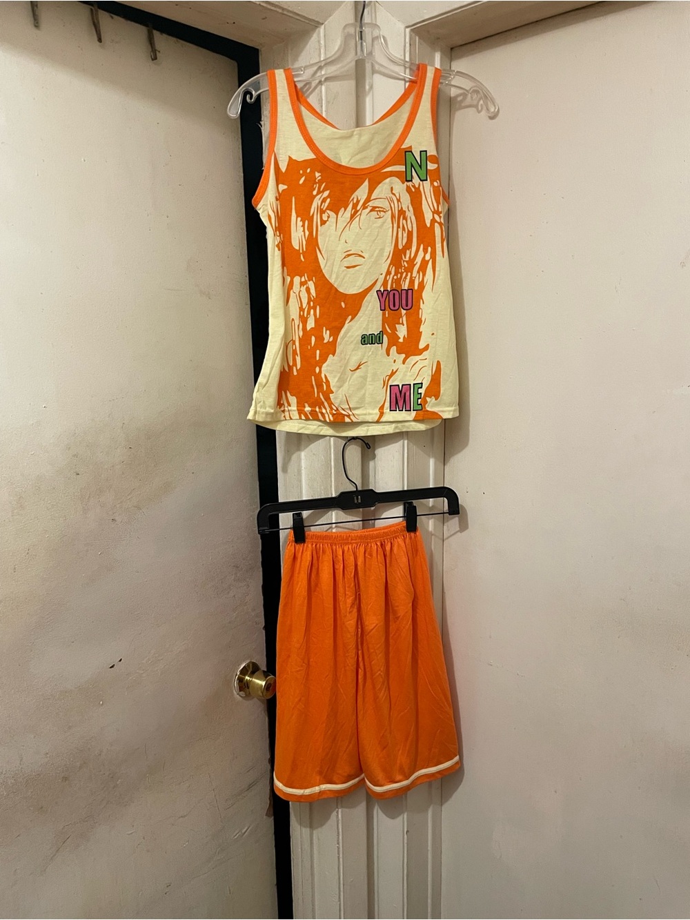 Women’s Orange Graphic 2 Piece Tank Top & Elastic Waist Shorts Set Size L
